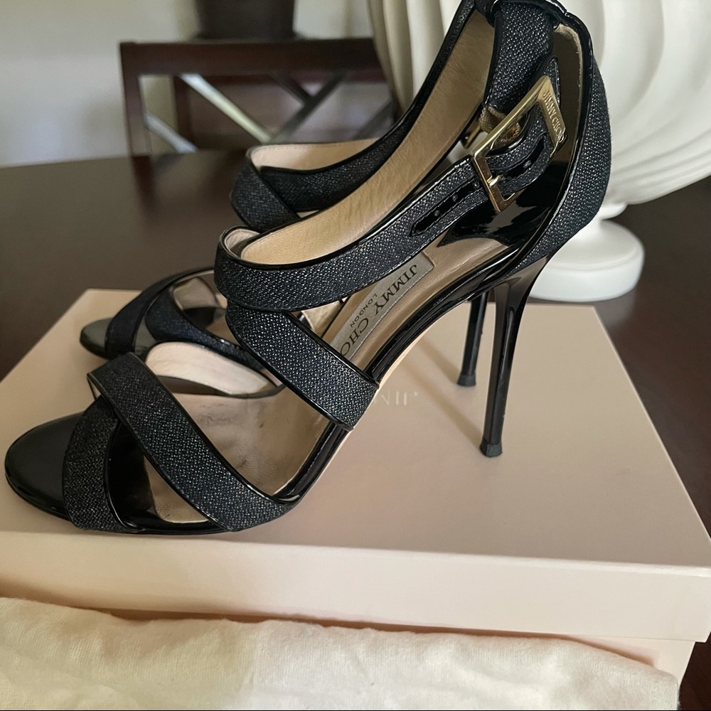 JIMMY CHOO denim/ navy patent leather sandals